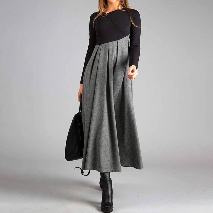 Lily/ Chic Long-Sleeve Maxi Dress